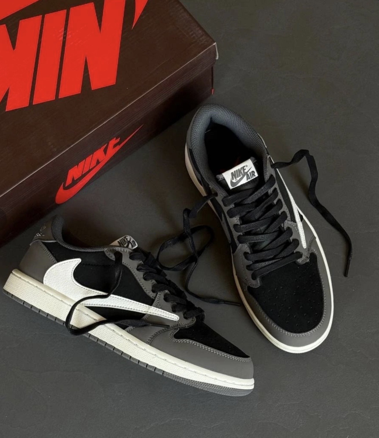 کتونی مردانه نایک تراویس مشکی طوسی Nike Air Jordan 1 Low