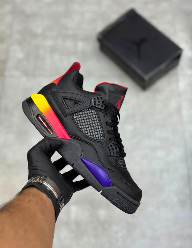 کتونی مردانه مدلNike air jordan 4 retro