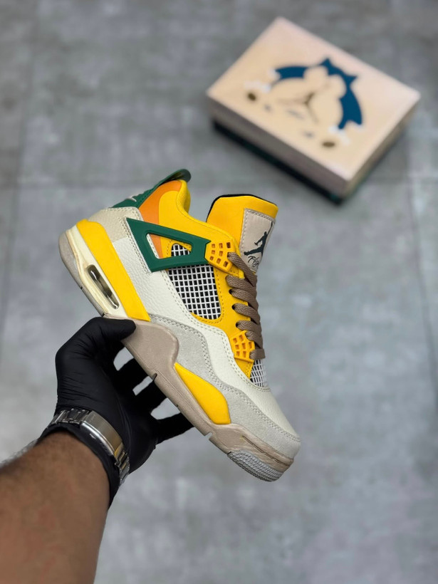 کتونی مردانه مدلNike air jordan 4 retro