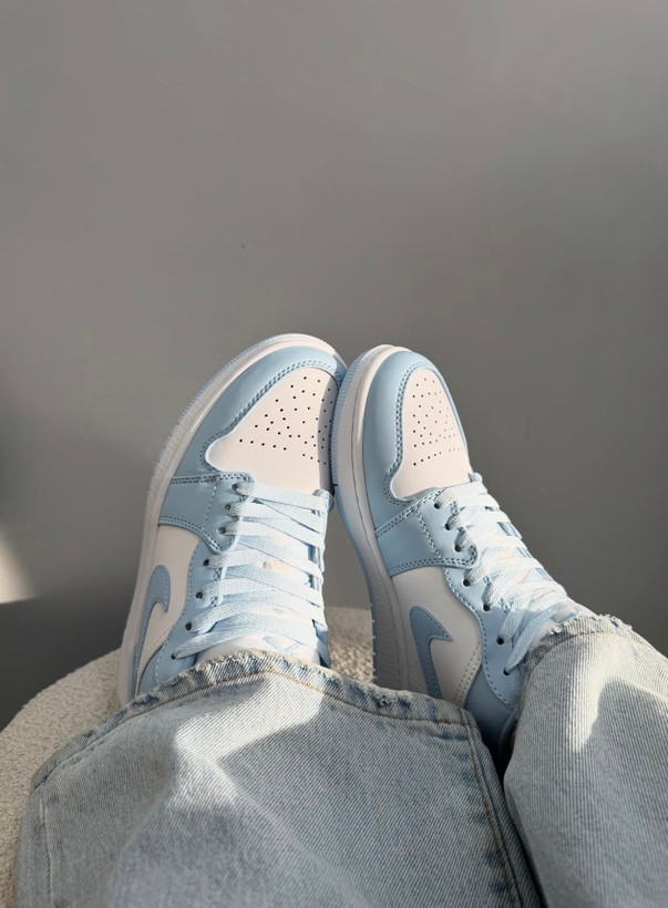 نایک ایر جردن وان ایس بلو Nike Air jordan 1 low ice blu