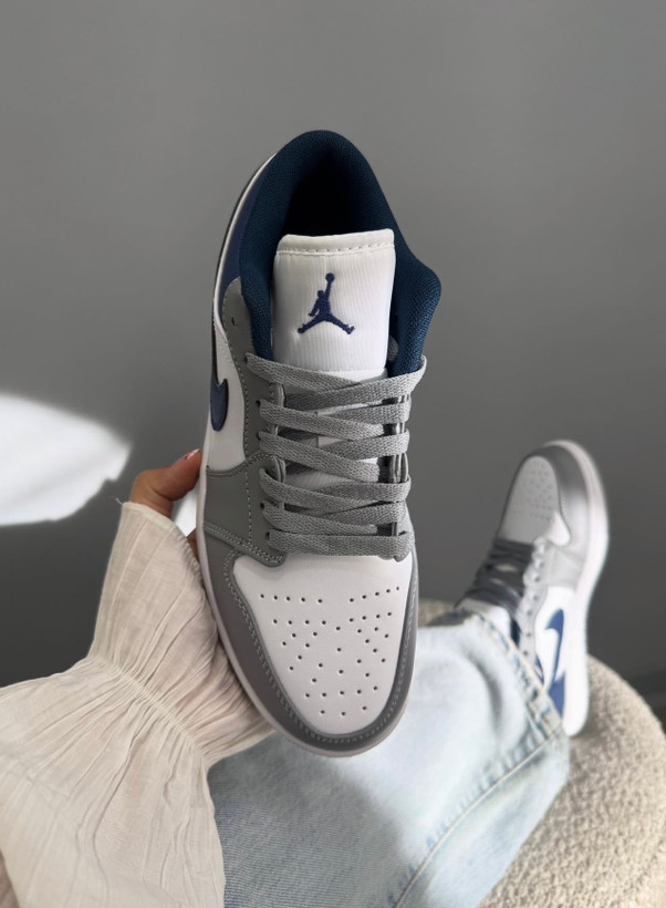 کتونی ایر جردن 1 طوسی سورمهای / Jordan 1 Low Midnight Neutral Grey Navy