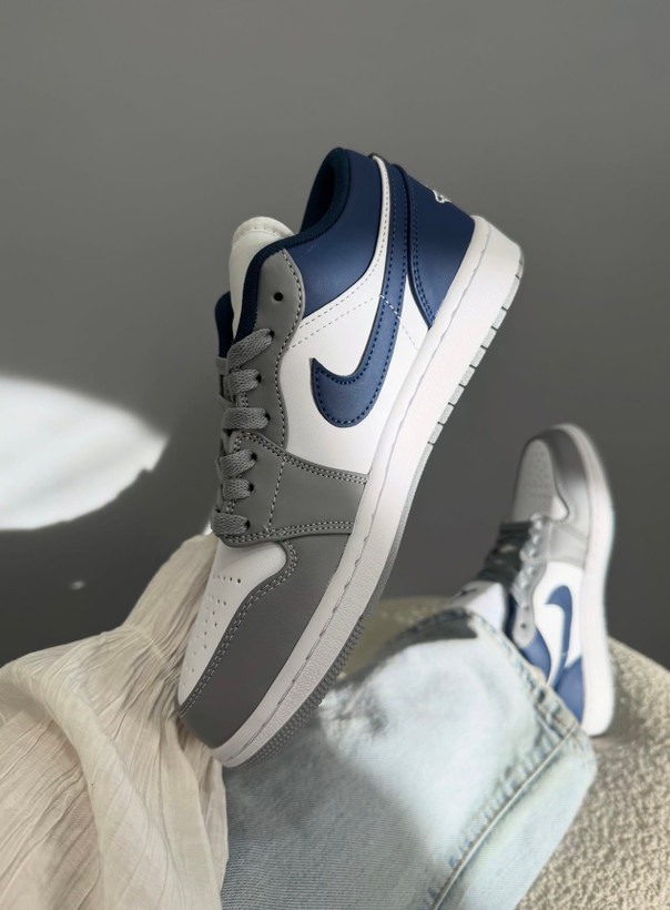 کتونی ایر جردن 1 طوسی سورمهای / Jordan 1 Low Midnight Neutral Grey Navy